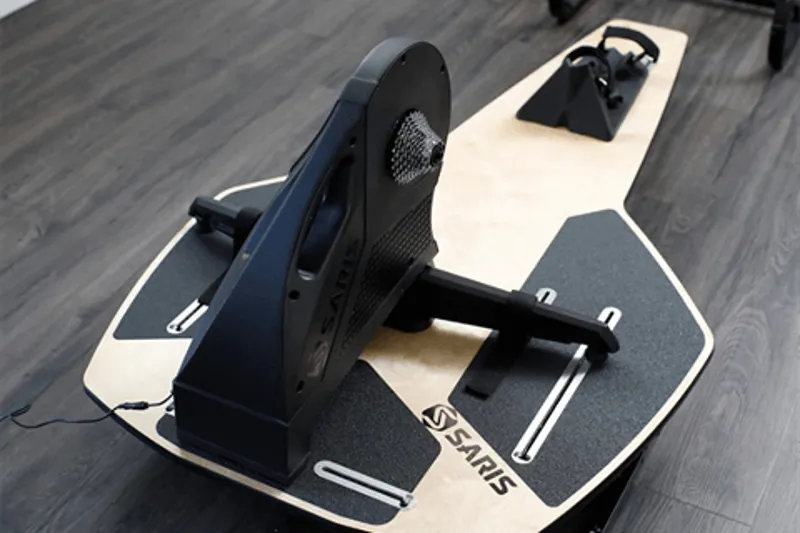 Saris H3 Smart Turbo Trainer for Zwift-7